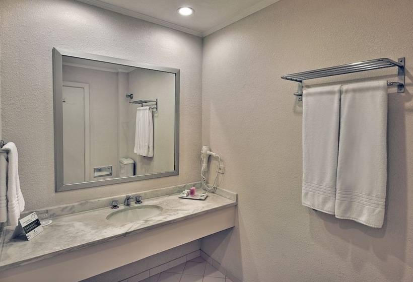 فندق Deville Curitiba Batel