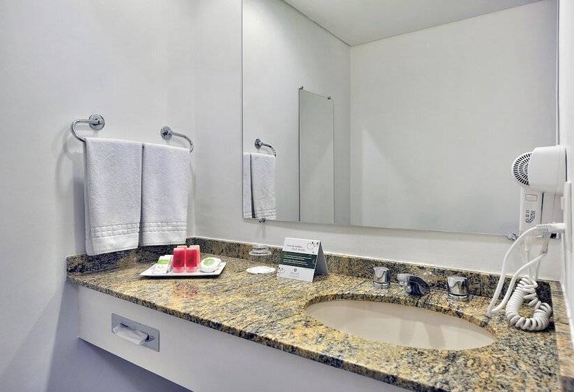 فندق Deville Curitiba Batel