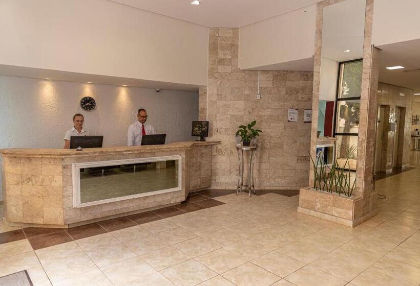 Отель Doral Apucarana