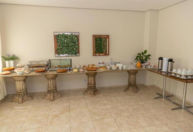 Отель Doral Apucarana