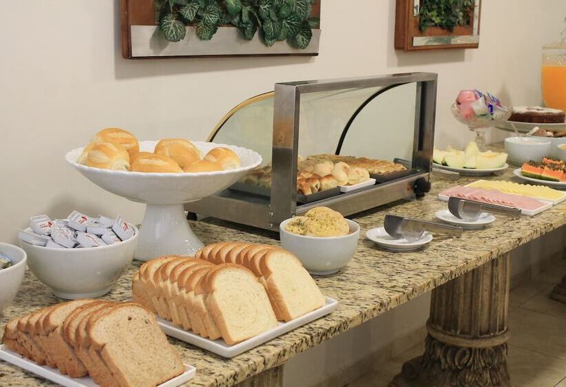 Отель Doral Apucarana