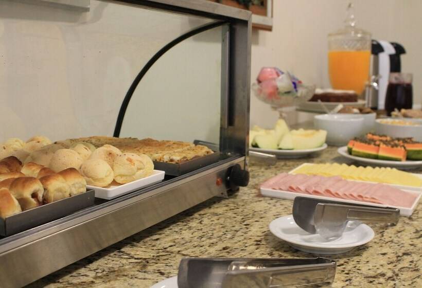 Отель Doral Apucarana