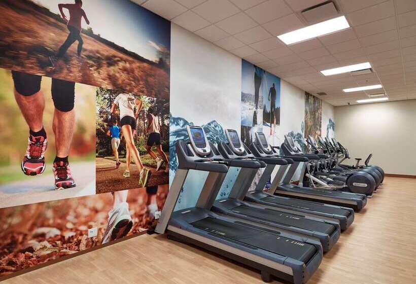 Doubletree By Hilton Hotel West Edmonton