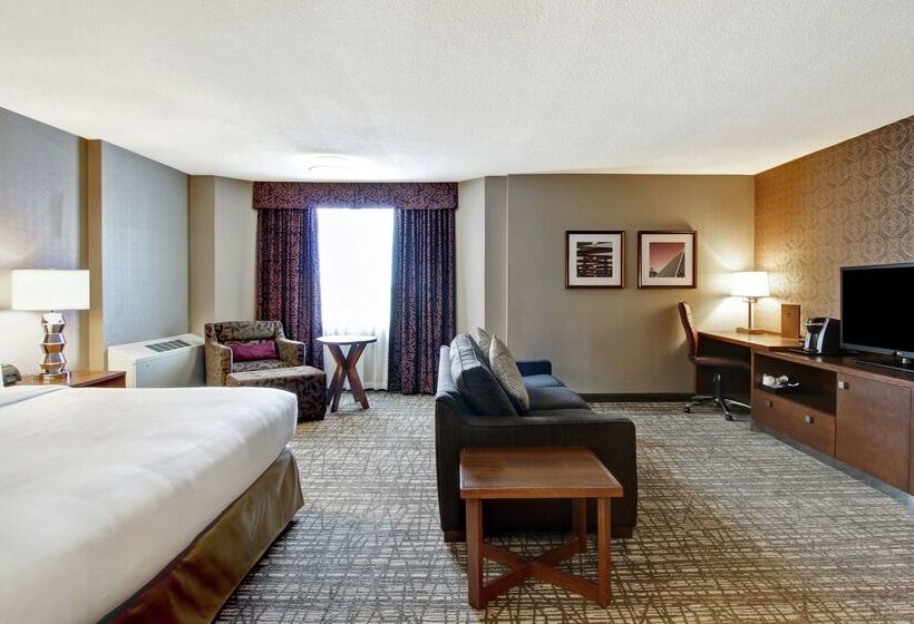 Doubletree By Hilton Hotel West Edmonton