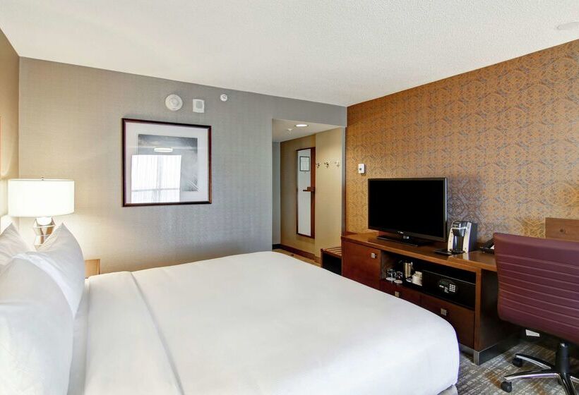 Doubletree By Hilton Hotel West Edmonton