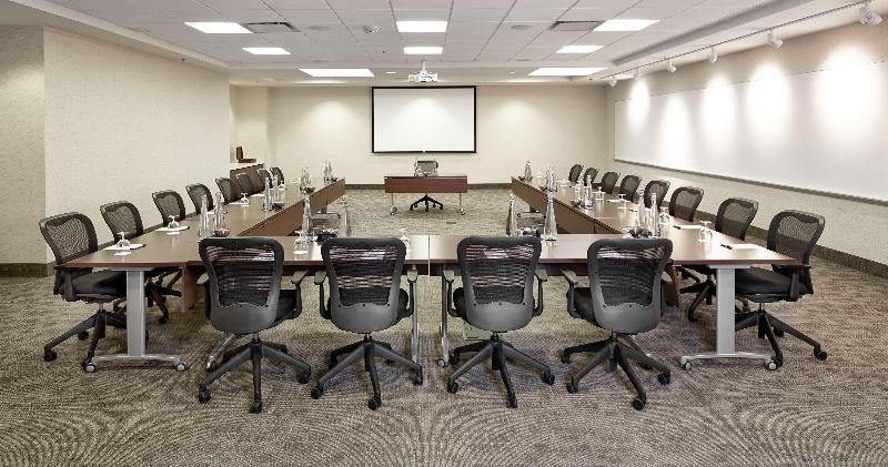 Doubletree By Hilton Hotel West Edmonton