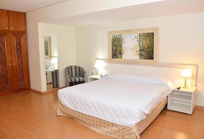 Embaixador Hotel By Fast10