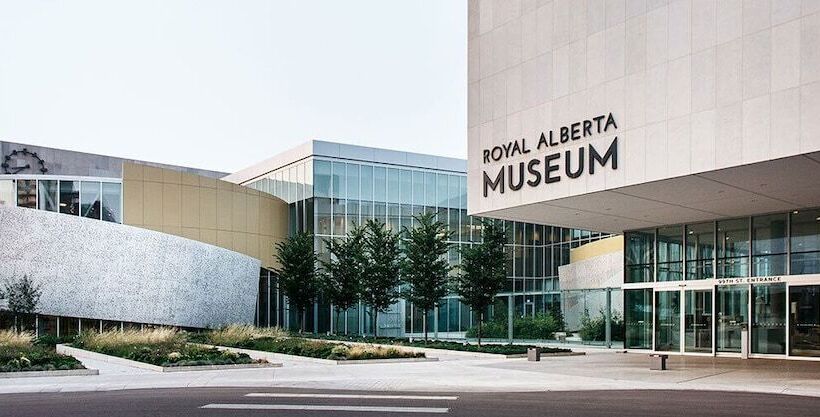 Fairmont Hotel Macdonald