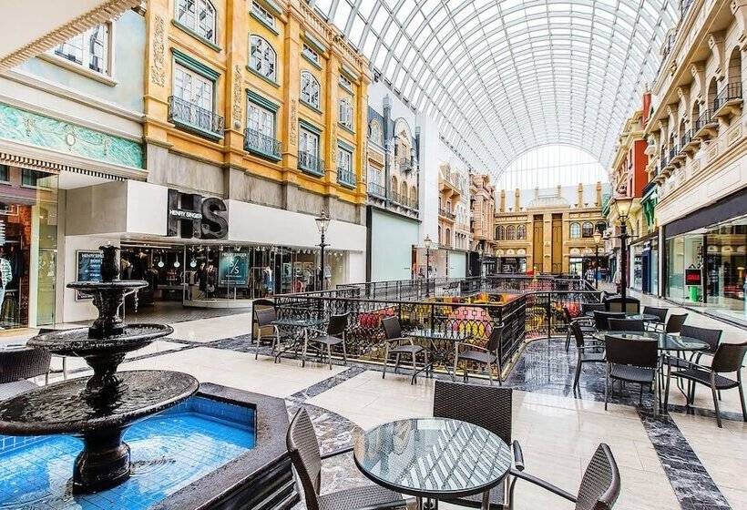 ホテル Fantasyland