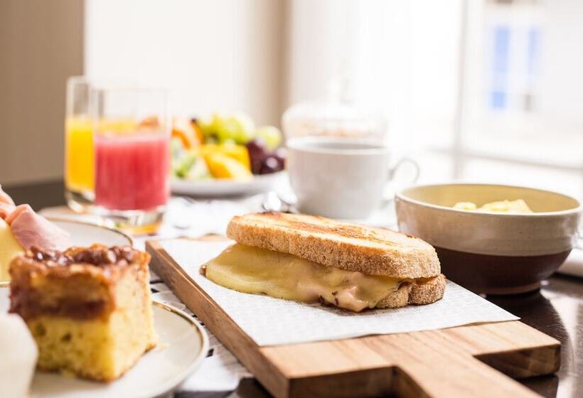 בית מלון כפרי Fera Palace