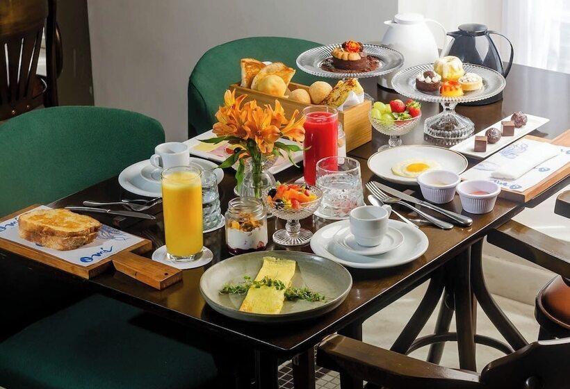 فندق Fera Palace