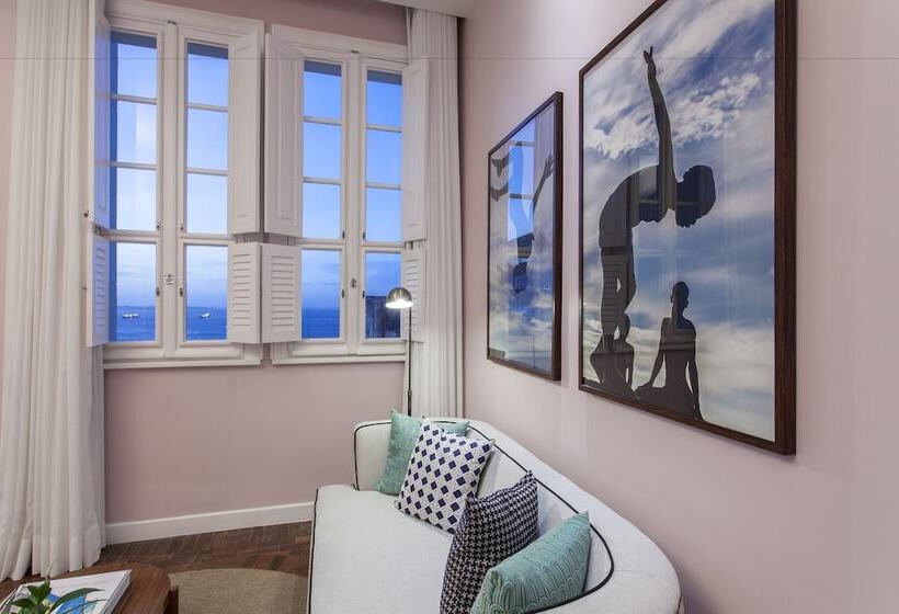 فندق Fera Palace