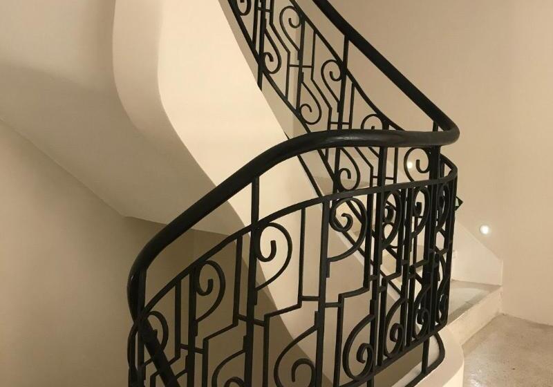 فندق Fera Palace