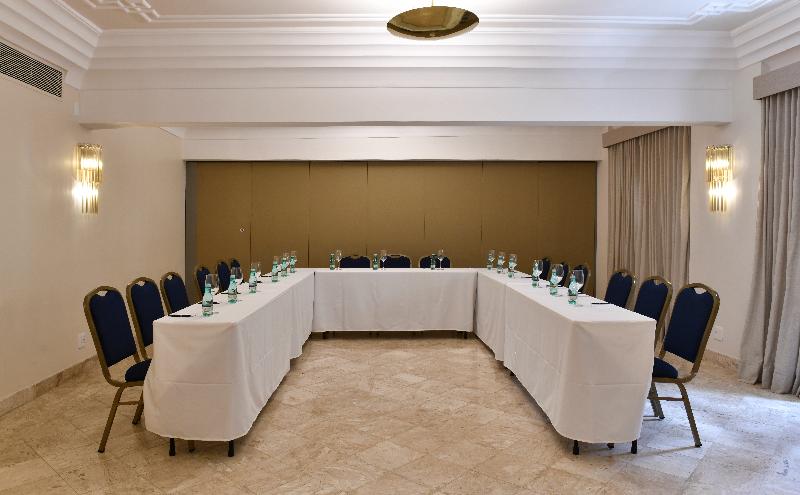 فندق Fera Palace