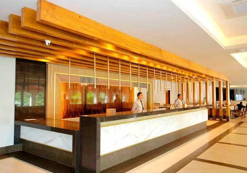 호텔 Grand Carima Resort & Convention Center