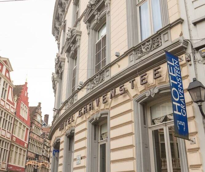 ホテル Gravensteen