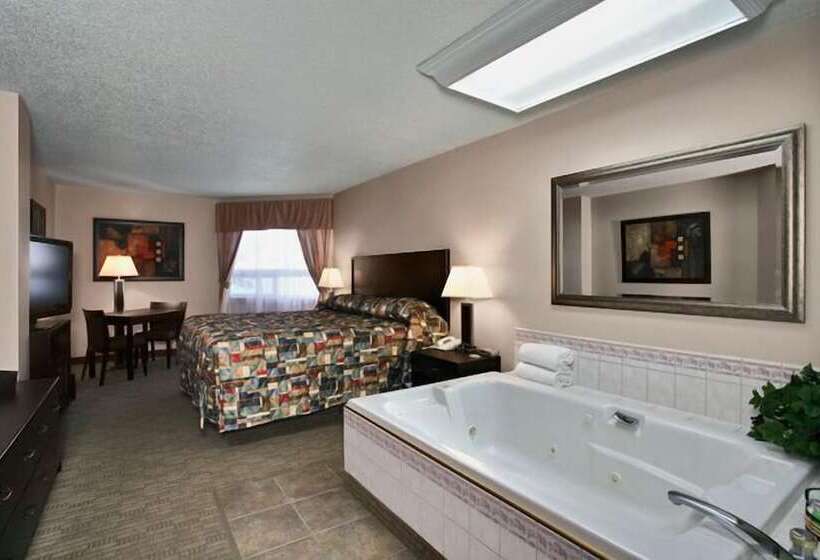 فندق Guest House Inn & Suites