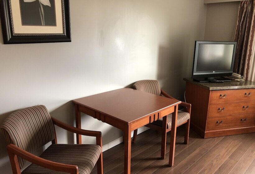 ホテル Harbourside Inn