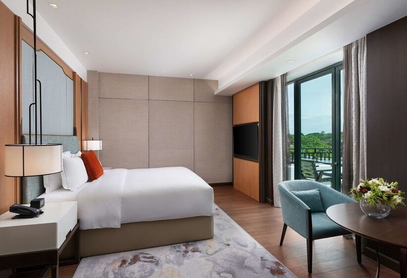 هتل Hilton Mandalay