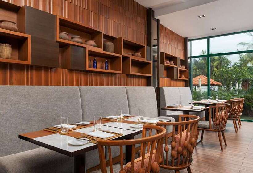 هتل Hilton Mandalay