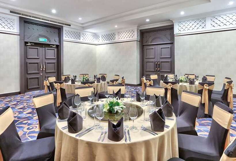 هتل Hilton Mandalay