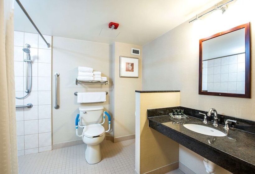 Allure Hotel & Conference Centre, Ascend Hotel Collection