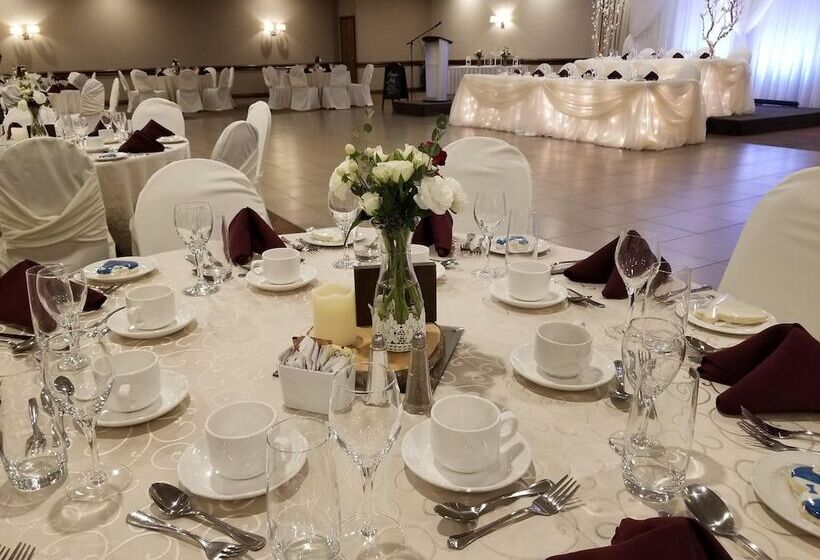 Holiday Inn Burlington Hotel & Conference Centre, An Ihg