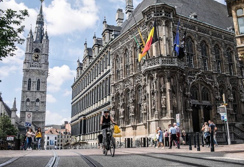 Отель Ibis Gent Centrum Opera