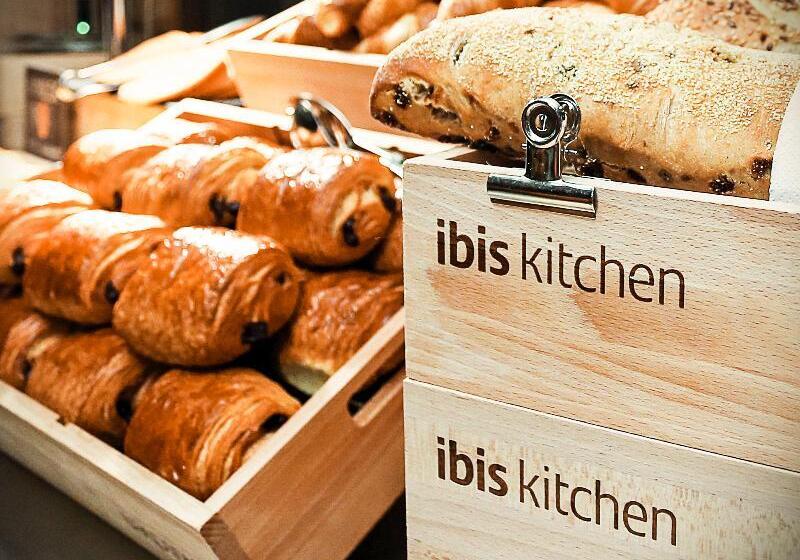 Отель Ibis Gent Centrum Opera