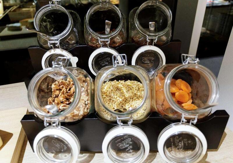 فندق Ibis Styles Kortrijk Expo