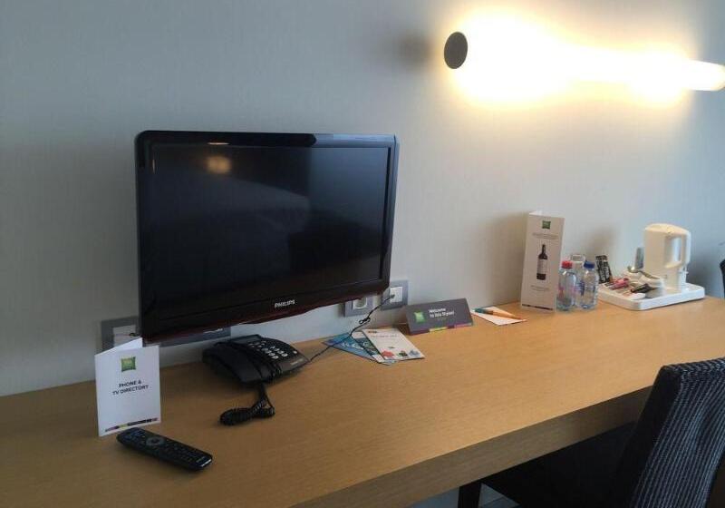 فندق Ibis Styles Kortrijk Expo