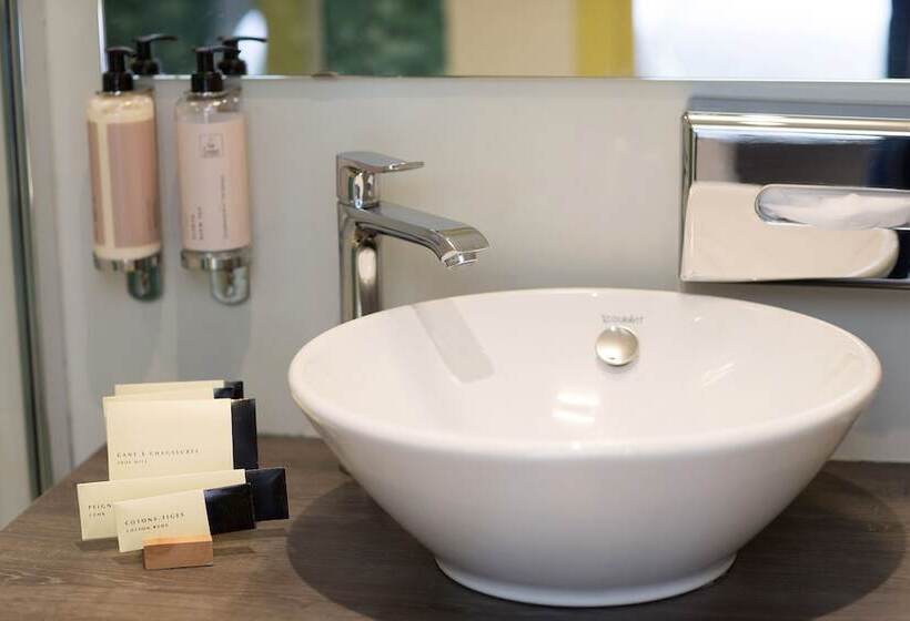 酒店 Ibis Styles Kortrijk Expo