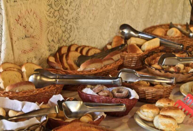 בית מלון כפרי Luxor