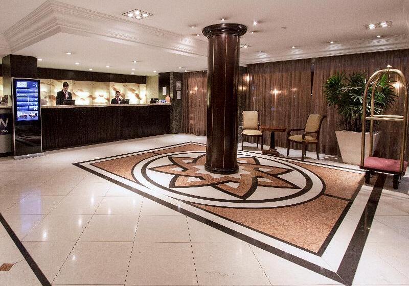 호텔 Mabu Curitiba Business