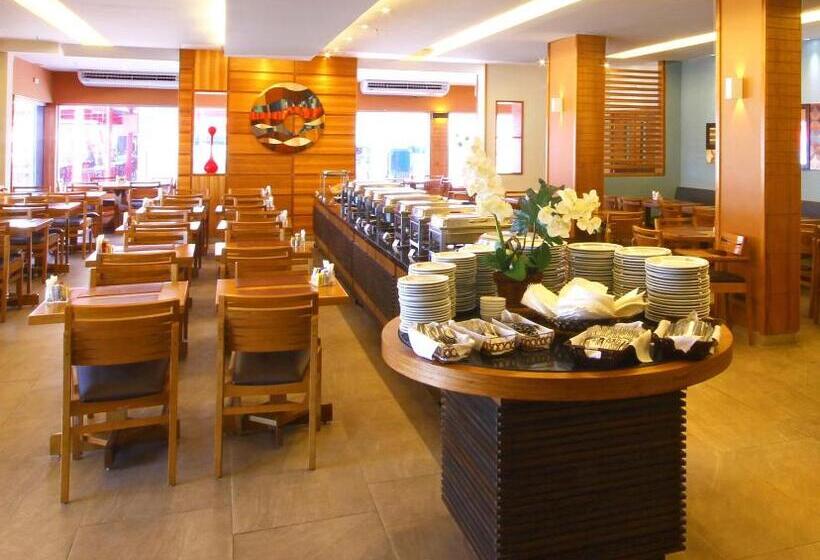 호텔 Malibu Palace