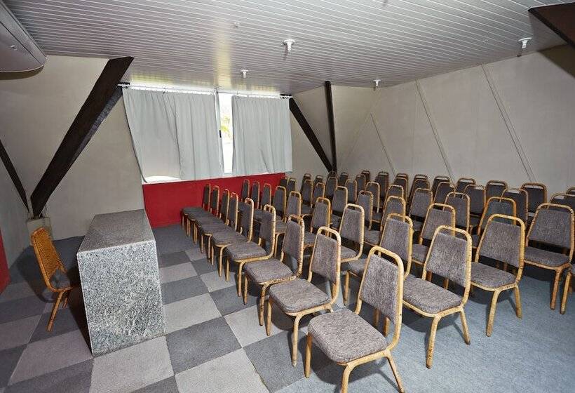 בית מלון כפרי Marsol Beach Resort