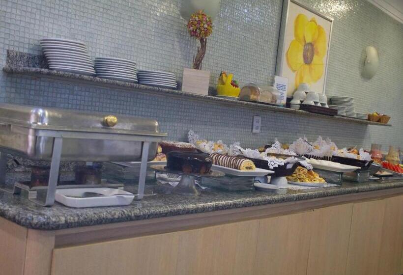 ホテル Oft San Conrado