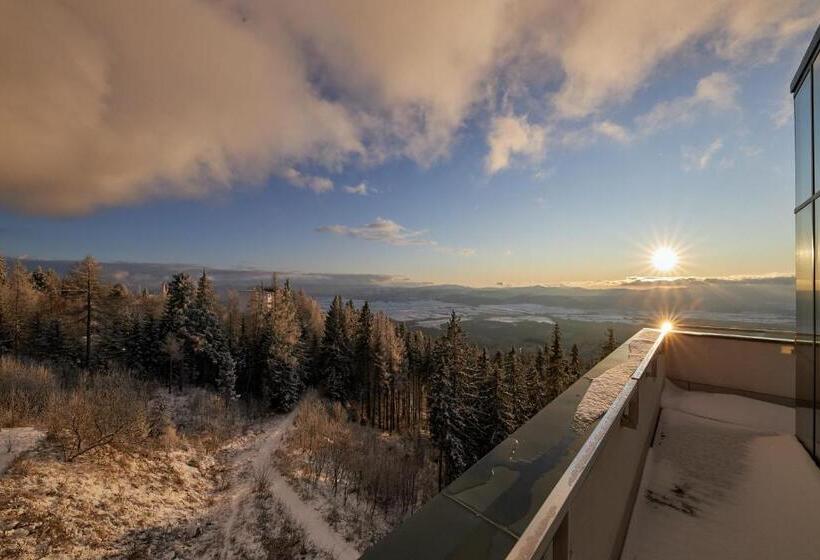 בית מלון כפרי Panorama Resort