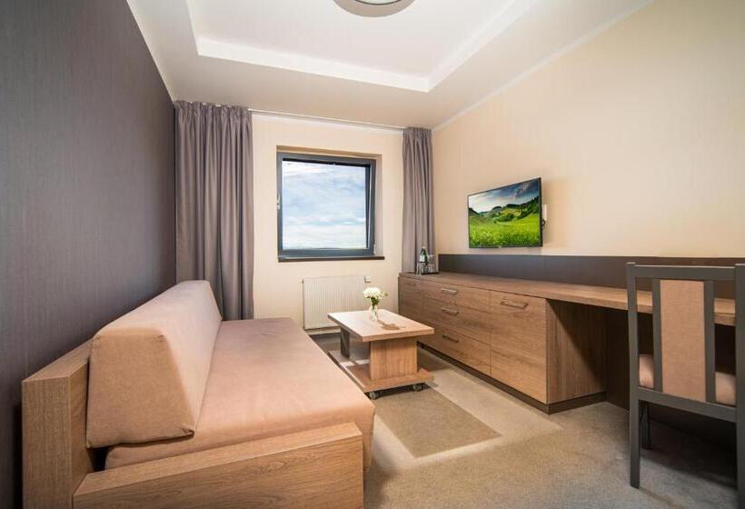 בית מלון כפרי Panorama Resort