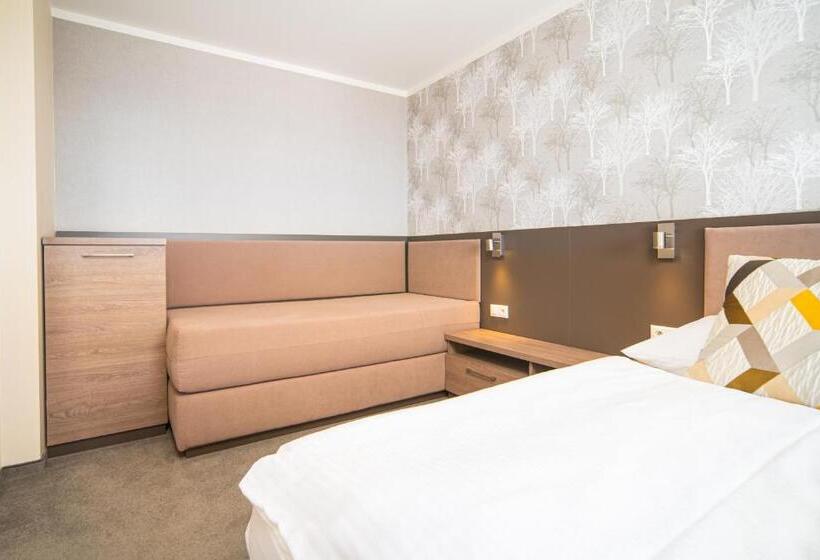 בית מלון כפרי Panorama Resort