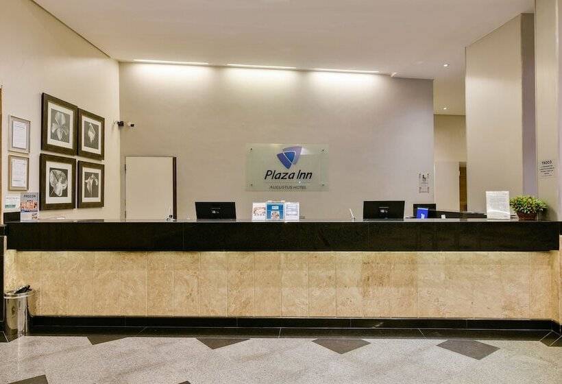 בית מלון כפרי Plaza Inn Augustus