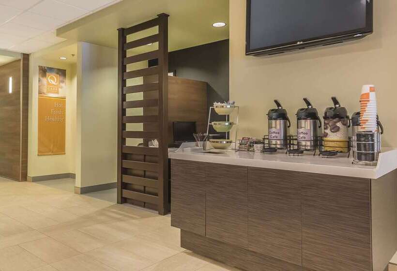 Quality Hotel & Conference Centre