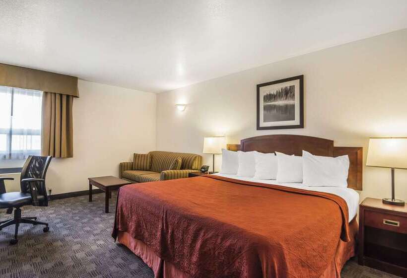 Quality Hotel & Conference Centre