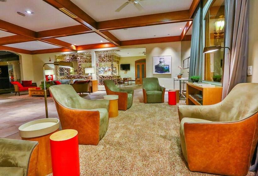 Отель Sun Valley Marília By Atlantica