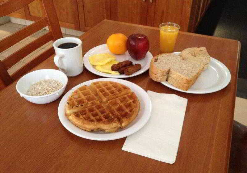 فندق Quality Inn