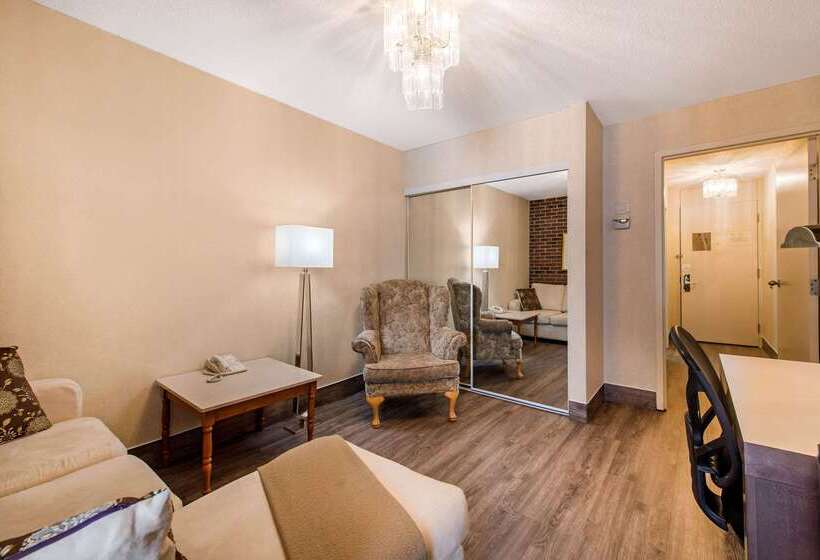فندق Quality Inn & Suites Gatineau