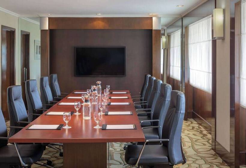 Radisson Hotel Brunei Darussalam