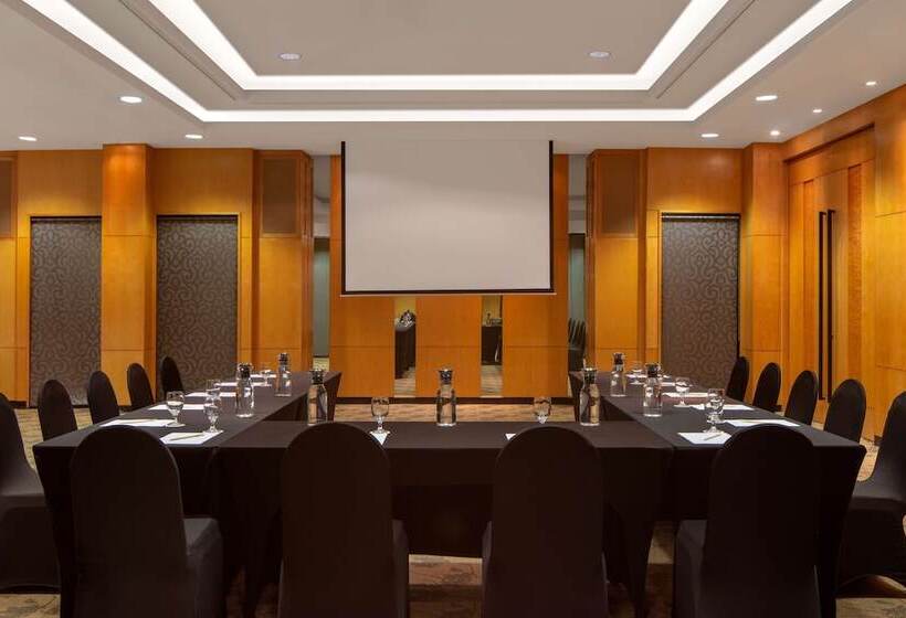 Radisson Hotel Brunei Darussalam