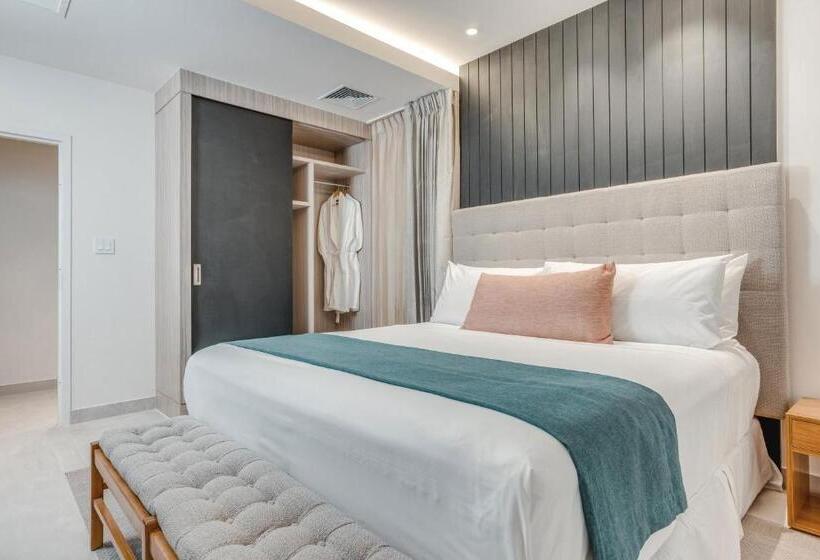 Fort George Hotel And Spa