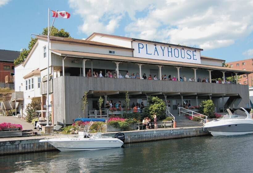 فندق Ramada By Wyndham Gananoque Provincial Inn